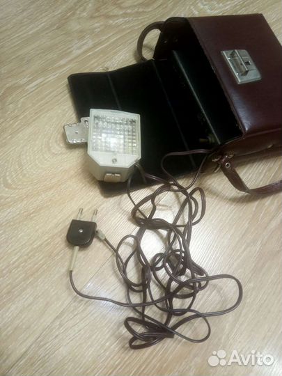 Фотовспышка Чайка