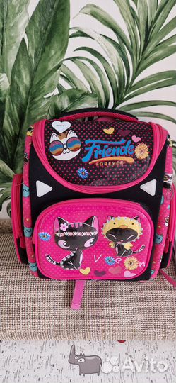 Рюкзак школьный для девочки