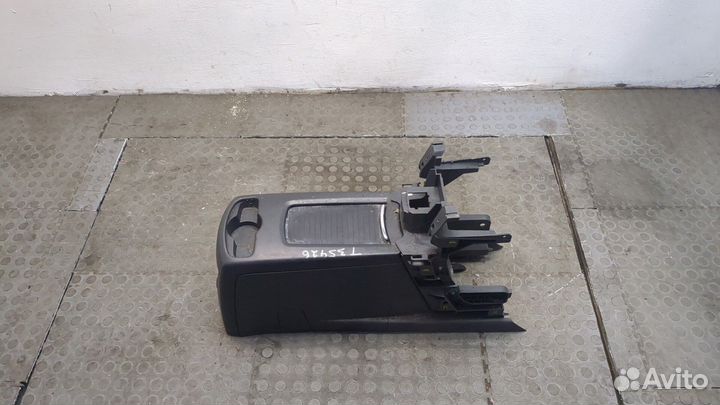 Консоль салона Peugeot 5008, 2010