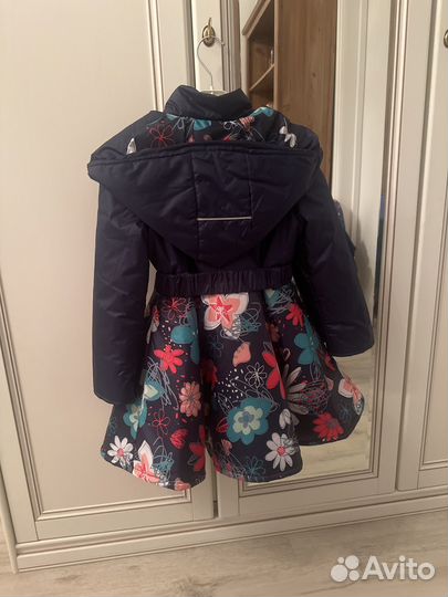 Пальто на девочку 122