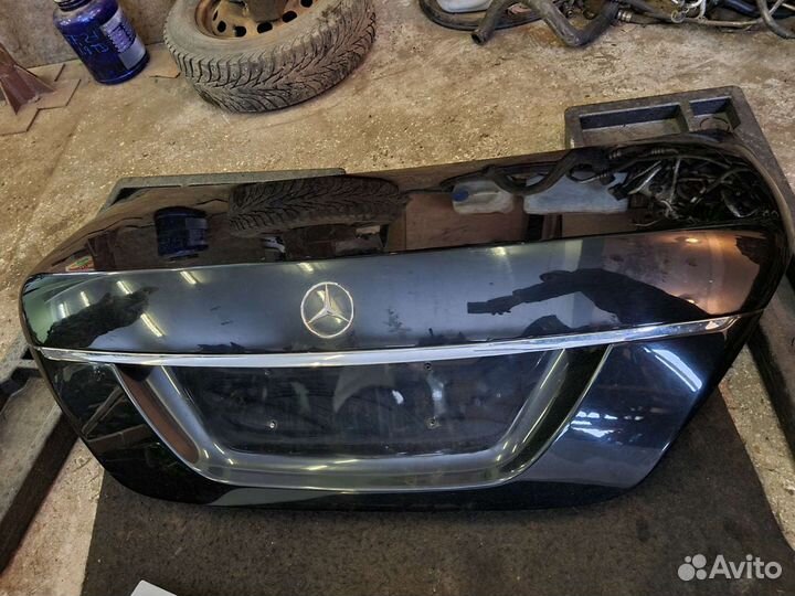 Крышка багажника W221 2006