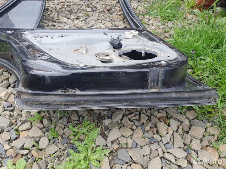 Дверь задняя левая Volkswagen Golf 4 1997-2005