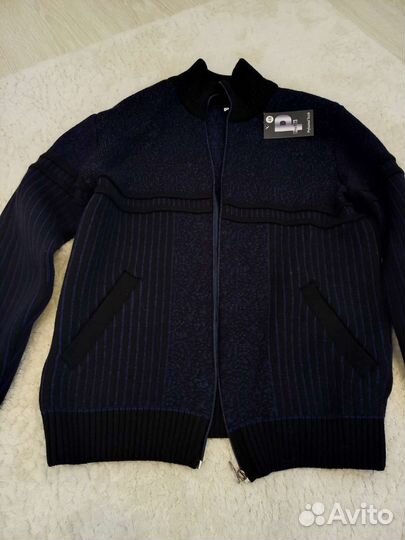 Свитер/кофта 48 разм