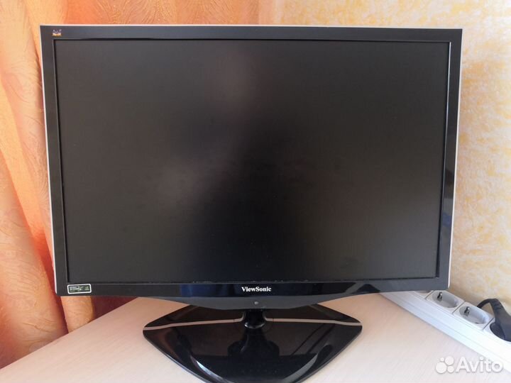 Монитор Viewsonic 22