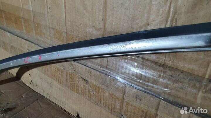 Молдинг крыши правый Volkswagen Passat Cc 358 2009