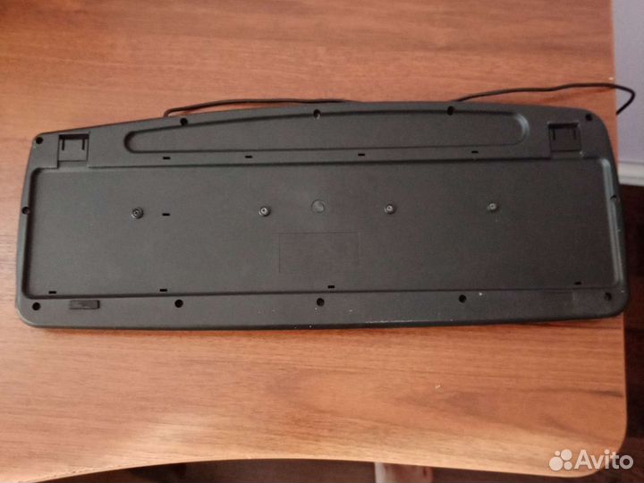 Клавиатура Genius KB-110