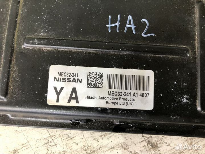 Блок управления двигателем Nissan Almera N16