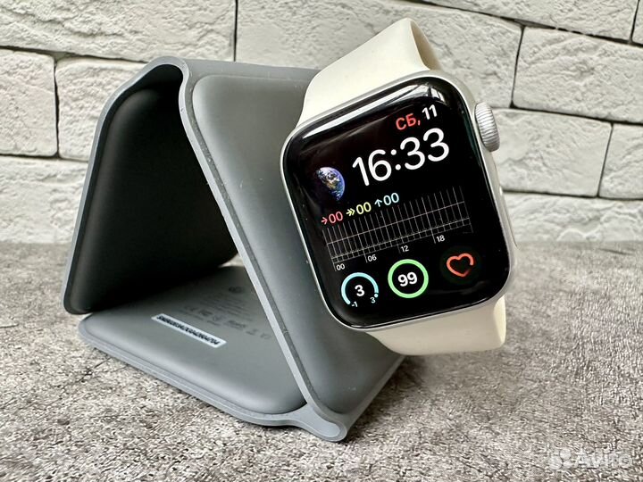 Часы apple watch series 4 silver aluminum 40 mm