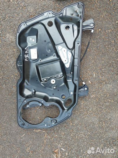 Стеклоподъемник передний левый passat б6