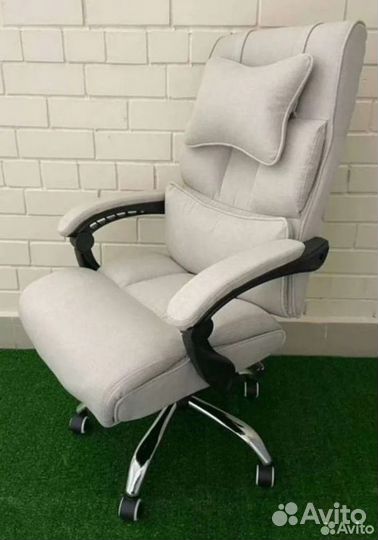 Офисное кресло (геймерское). Кресло для директора