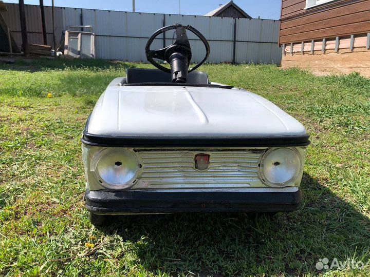 Педальный москвич СССР