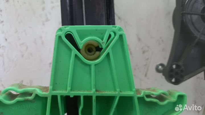 Стеклоподъемник задний правый Volkswagen Tiguan 2