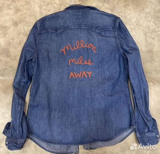 Джинсовая рубашка Levis женская