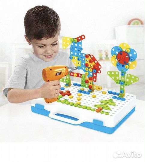 Конструктор - мозаика с шуруповертом toys