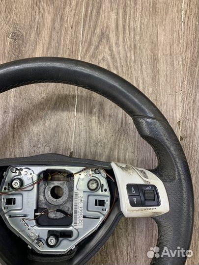 Руль Opel Astra H универсал Z13DTH 2007
