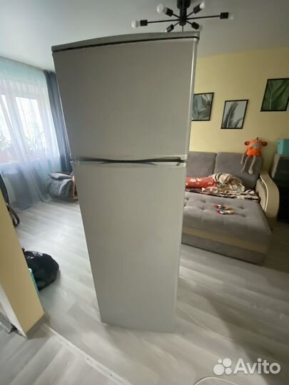 Холодильник бу