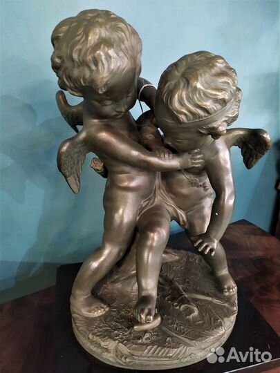 Антикварная скульптура Путти