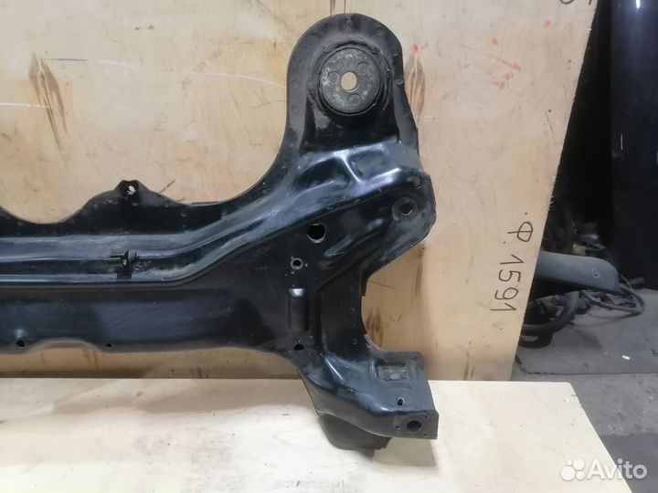 Подрамник Golf 4, A3 8L, Octavia Tour, Seat Leon