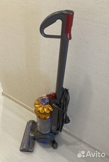 Пылесос Dyson