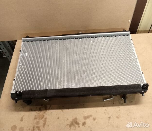 Радиатор охлаждения двигателя 253104H850