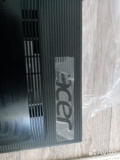 Монитор acer
