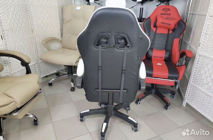 Компьютерное кресло геймерское