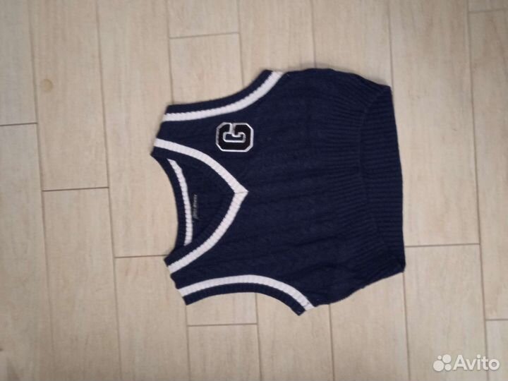 Жилетка детская новая