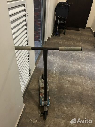 Трюковой самокат кастом стрит