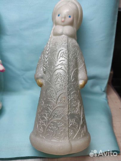 Снегурочки, Дед Мороз СССР и резиновый