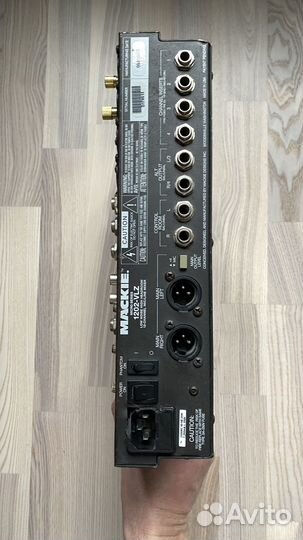 Микшерный пульт mackie micro series 1202VLZ