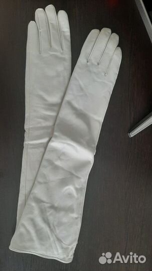 Перчатки женские кожаные новые