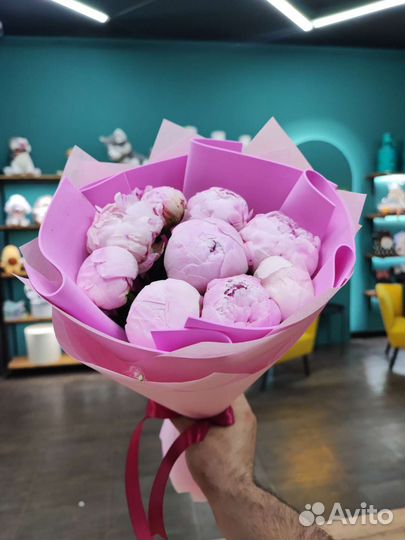 Пионы букет