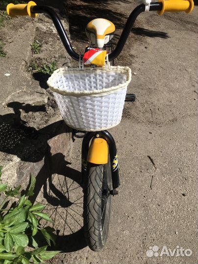 Велосипед детский 20 желтый феррари