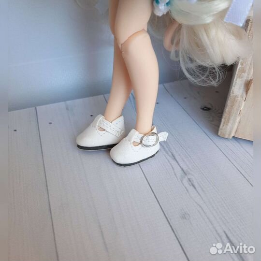 Обувь для куклы Блайз