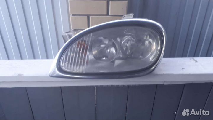 Фара на газ 31105 волга
