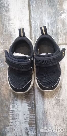 Детские кроссовки-сандалии 21