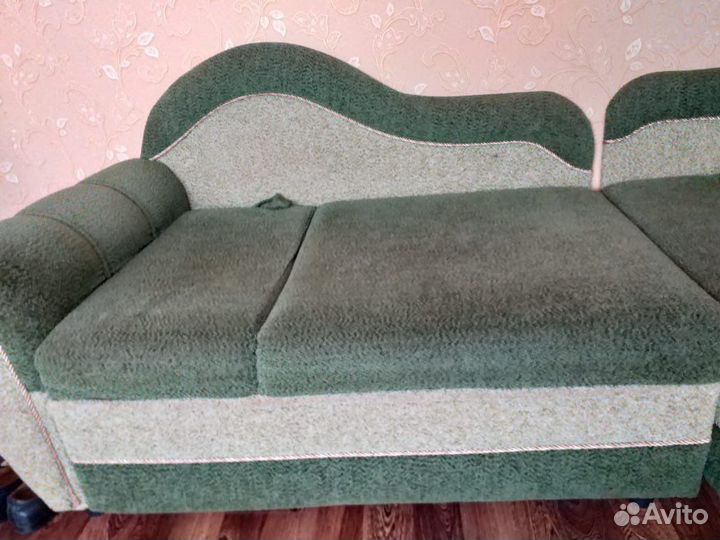 Мини диванчик б/у