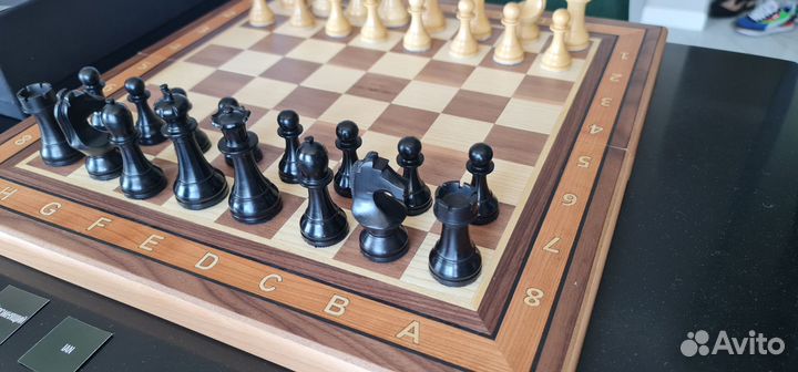 Шахматы турнирные Fide World Chess с доской