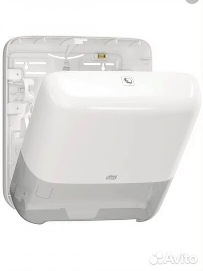 Полотенцедержатель и дозатор для мыла tork