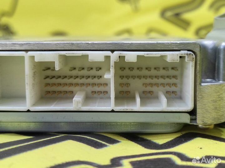 Блок управления двс Toyota Camry ACV30 2AZ-FE