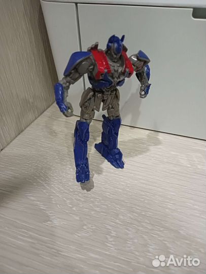 Транформер Гримлок