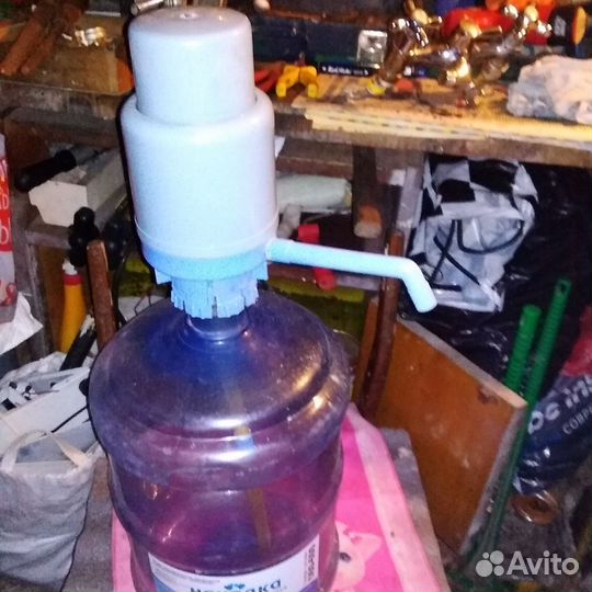 Бутыль 19л. с помпой