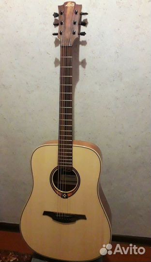 Акустическая гитара Lag gla t88d