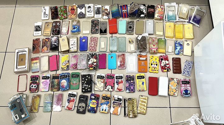 Чехлы на iPhone 5, 6, 6 plus, 7 примерно 600шт