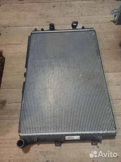Радиатор Охлаждения фольксваген Тигуан 1