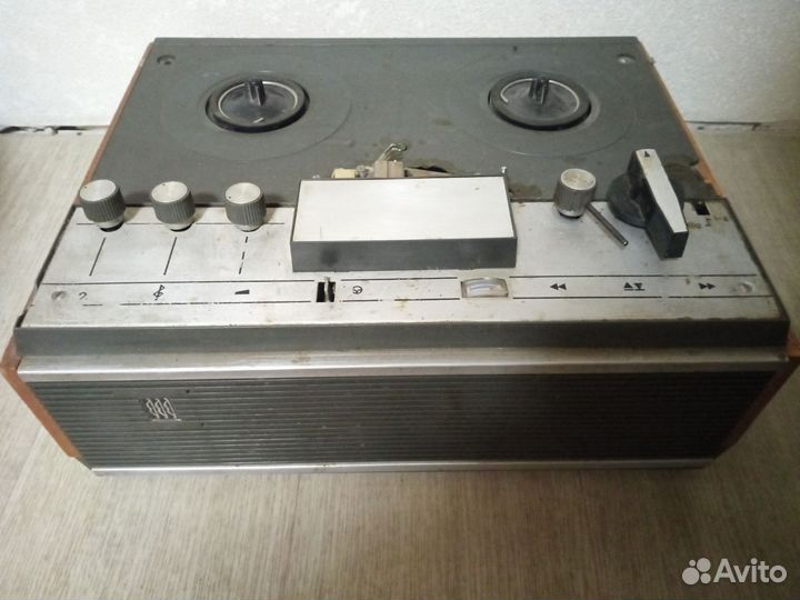 Магнитофон соната 304