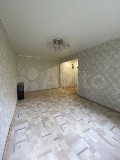 2-к. квартира, 45 м², 1/5 эт.