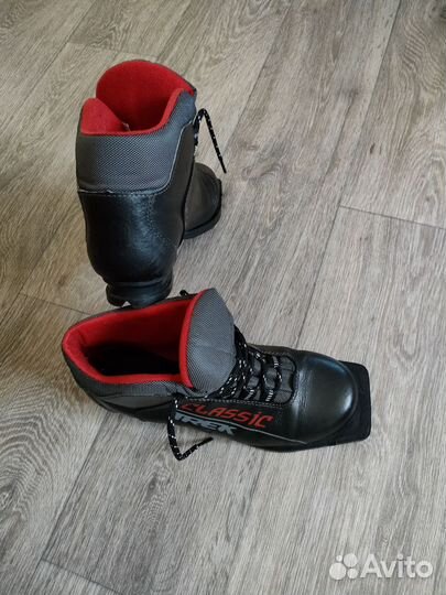 Лыжные ботинки классические 39