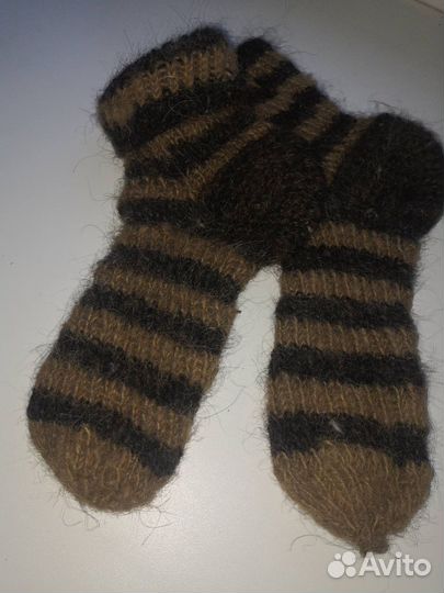 Варежки и носки из собачий шерсти