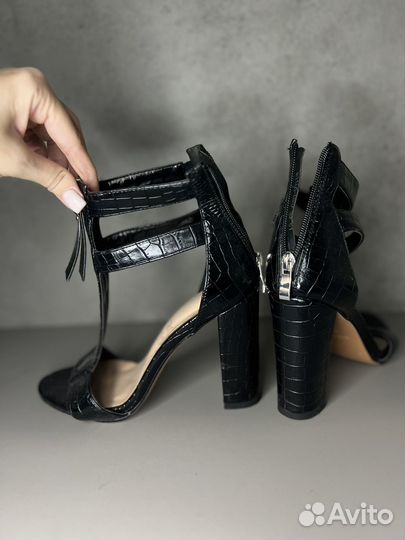 Туфли женские